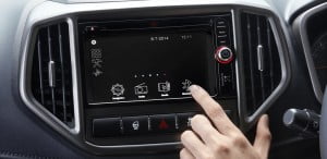 Proton_Iriz_center_console